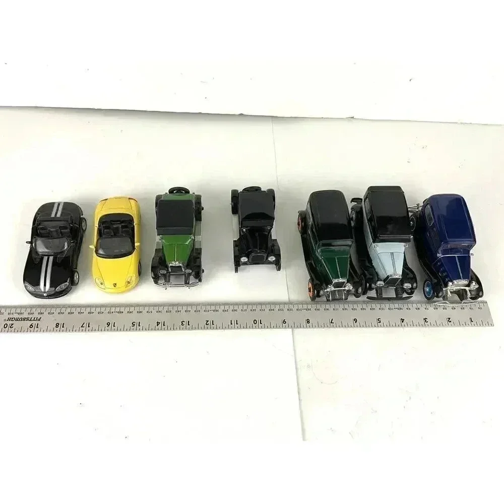 Lot of 7 Diecast Maisto Chevy Ford Model T Toy Cars‎ Collectibles